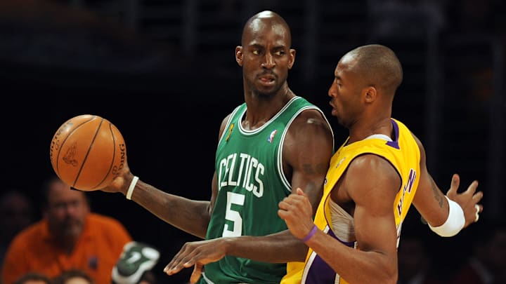 Kevin Garnett y Kobe Bryant se enfrentaron en dos Finales de liga representando a Boston Celtics y Los Angeles Lakers