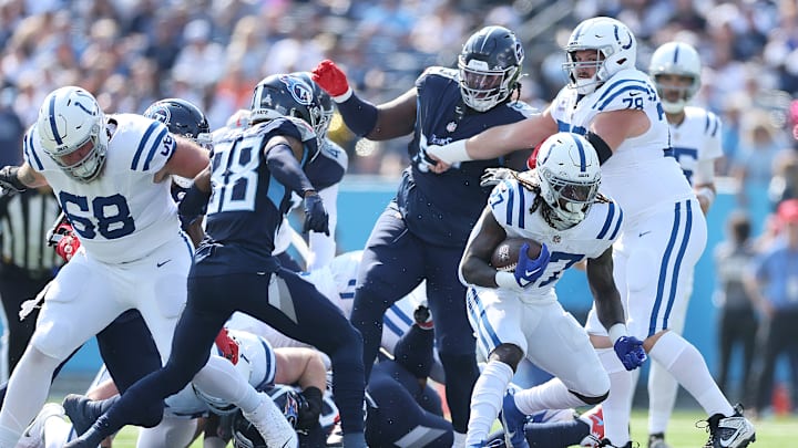 Indianapolis Colts v Tennessee Titans