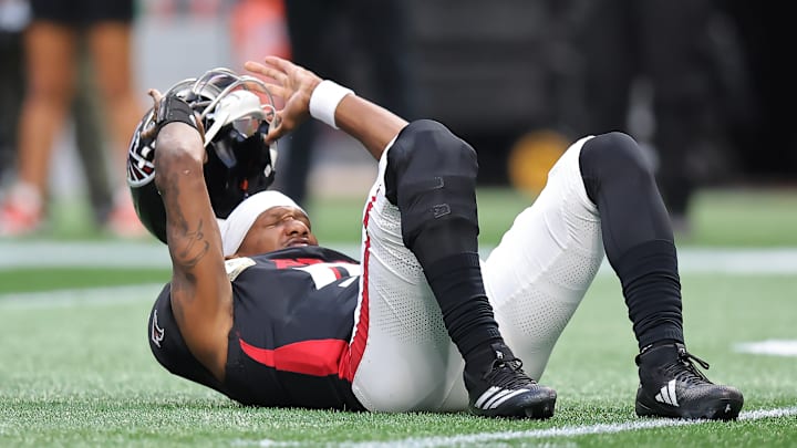 Carolina Panthers v Atlanta Falcons - NFL 2025