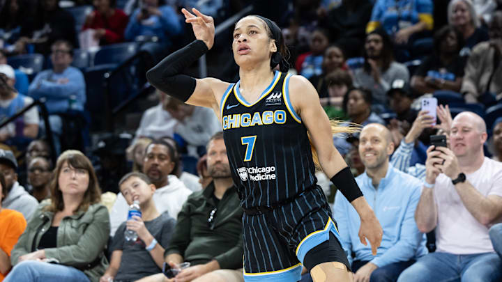 Dallas Wings v Chicago Sky