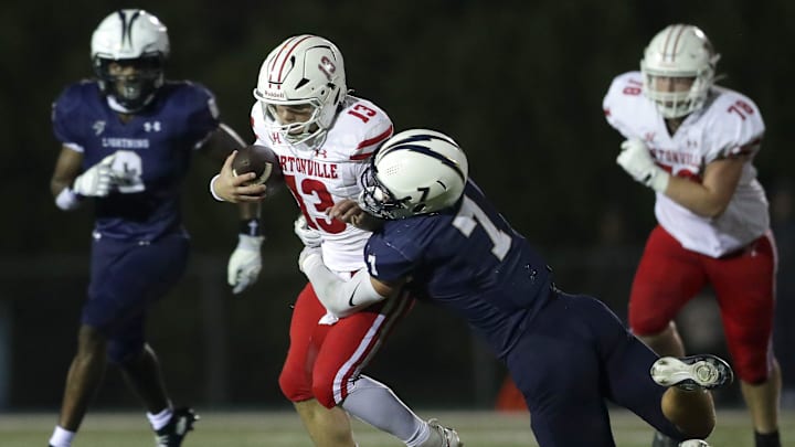 Appleton North High School’s Ben Wenzel (7) is the only in-state recruit committed to the Wisconsin Badgers in the class of 2026.