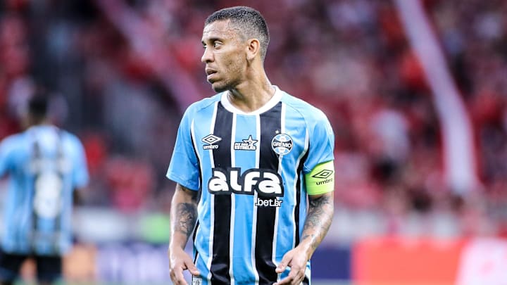 Grêmio recebe o Botafogo para jogo atrasado do Brasileirão 