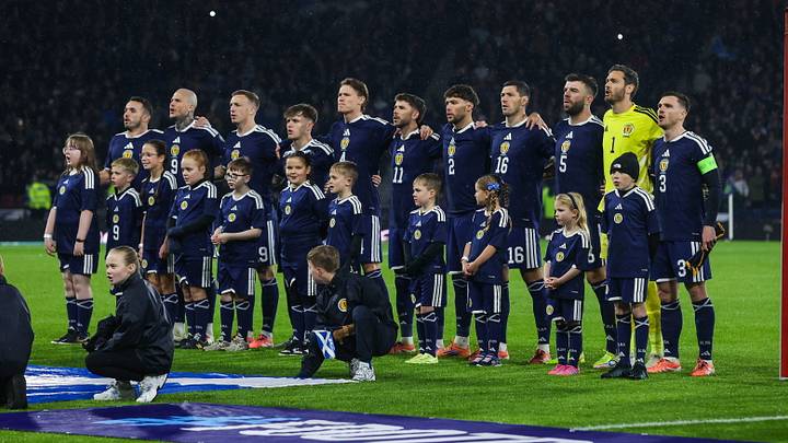 ทุกสิ่งที่คุณต้องรู้เกี่ยวกับ "Flower of Scotland" เพลงเชียร์อันเป็นที่รักของสกอตแลนด์