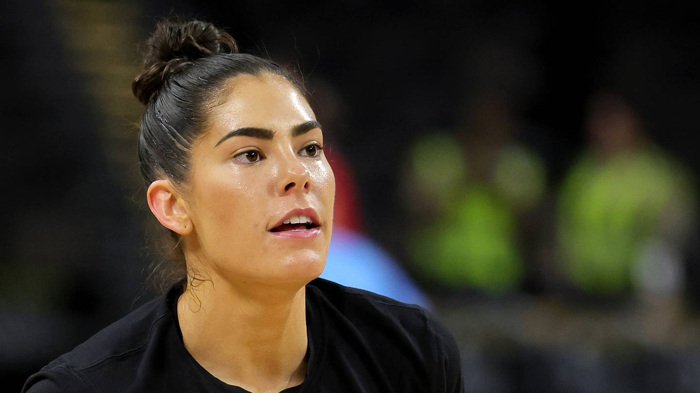 Kelsey Plum Joins Sparks in Thrilling Three-Team Trade