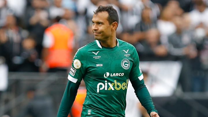 Goiás vem de empate valioso por 3 a 3 contra o São Paulo, no Morumbi