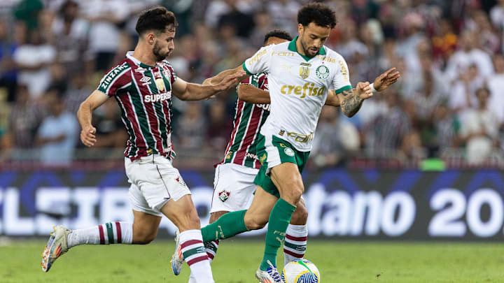 Fluminense e Palmeiras se encontram após participação na Copa do Mundo de Clubes Fluminense e Palmeiras se encontram após participação na Copa do Mundo de Clubes