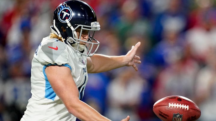 Tennessee Titans punter Ryan Stonehouse (4) punt during the second quarter against the Buffalo Bills at Highmark Stadium Monday, Sept. 19, 2022, in Orchard Park, N.Y Tennessee Titans punter Ryan Stonehouse (4) punt during the second quarter against the Buffalo Bills at Highmark Stadium Monday, Sept. 19, 2022, in Orchard Park, N.Y
