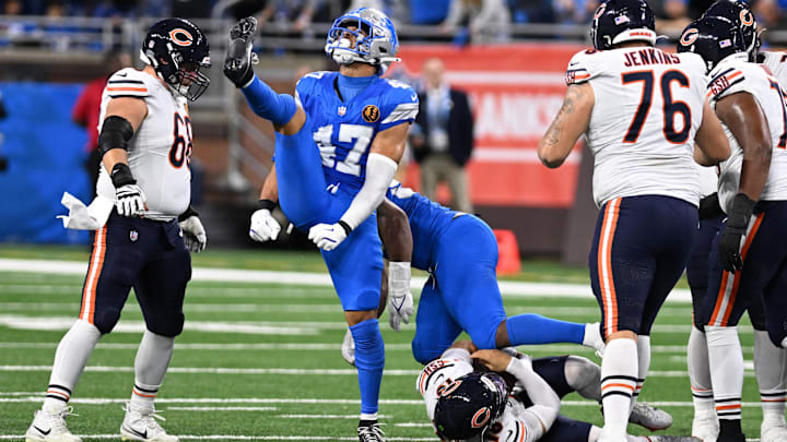 Caleb Williams is sacked and the Bears' chances vanish in the finish to Thursday's game, one reflective of this organization. Caleb Williams is sacked and the Bears' chances vanish in the finish to Thursday's game, one reflective of this organization.
