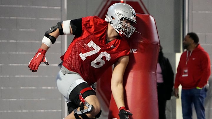 Ohio State Buckeyes offensive lineman Miles Walker could be transferring to Boise State. Ohio State Buckeyes offensive lineman Miles Walker could be transferring to Boise State.
