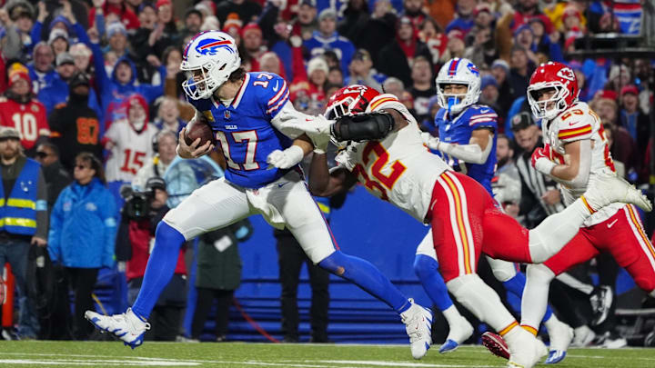 Allen helped the Bills to a critical 30–21 win over the Chiefs.