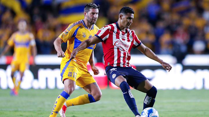 Tigres UANL v Chivas - Torneo Apertura 2024 Liga MX