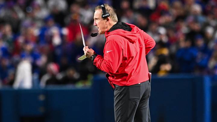 Nov 2, 2025; Orchard Park, New York, USA; Kansas City Chiefs defensive coordinator Steve Spagnuolo reacts from the sideline during the second half against the Buffalo Bills at Highmark Stadium. Mandatory Credit: Mark Konezny-Imagn Images Nov 2, 2025; Orchard Park, New York, USA; Kansas City Chiefs defensive coordinator Steve Spagnuolo reacts from the sideline during the second half against the Buffalo Bills at Highmark Stadium. Mandatory Credit: Mark Konezny-Imagn Images