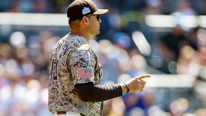 Jun 7, 2026; San Diego, California, USA; San Diego Padres manager Craig Stammen (14) makes a pitching change during the sixth inning against the New York Mets at Petco Park. Mandatory Credit: David Frerker-Imagn Images Jun 7, 2026; San Diego, California, USA; San Diego Padres manager Craig Stammen (14) makes a pitching change during the sixth inning against the New York Mets at Petco Park. Mandatory Credit: David Frerker-Imagn Images