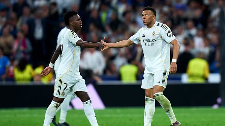 Vinicius Jr et Kylian Mbappé