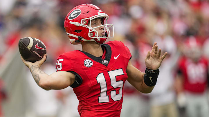 What the oddsmakers are predicting for college football's Week 5 games, including the huge Georgia-Alabama matchup. What the oddsmakers are predicting for college football's Week 5 games, including the huge Georgia-Alabama matchup.