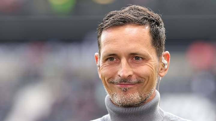 Dino Toppmöller möchte gegen Bochum drei Punkte.