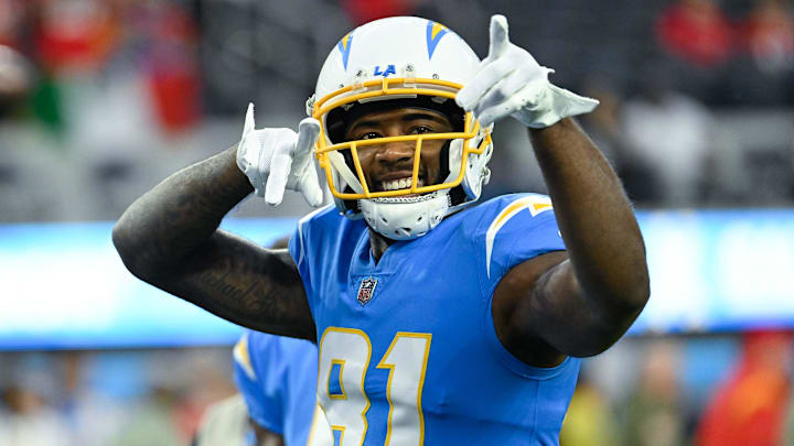 Nov 20, 2022; Inglewood, California, USA; Los Angeles Chargers wide receiver Mike Williams (81)