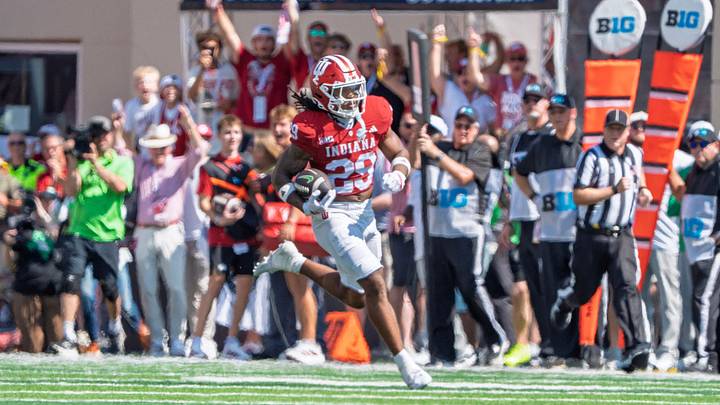 Indiana's Lee Beebe Jr. (29) runs during the Indiana versus North Texas football game at Memorial Stadium on Saturday, Sept. 5, 2026.
