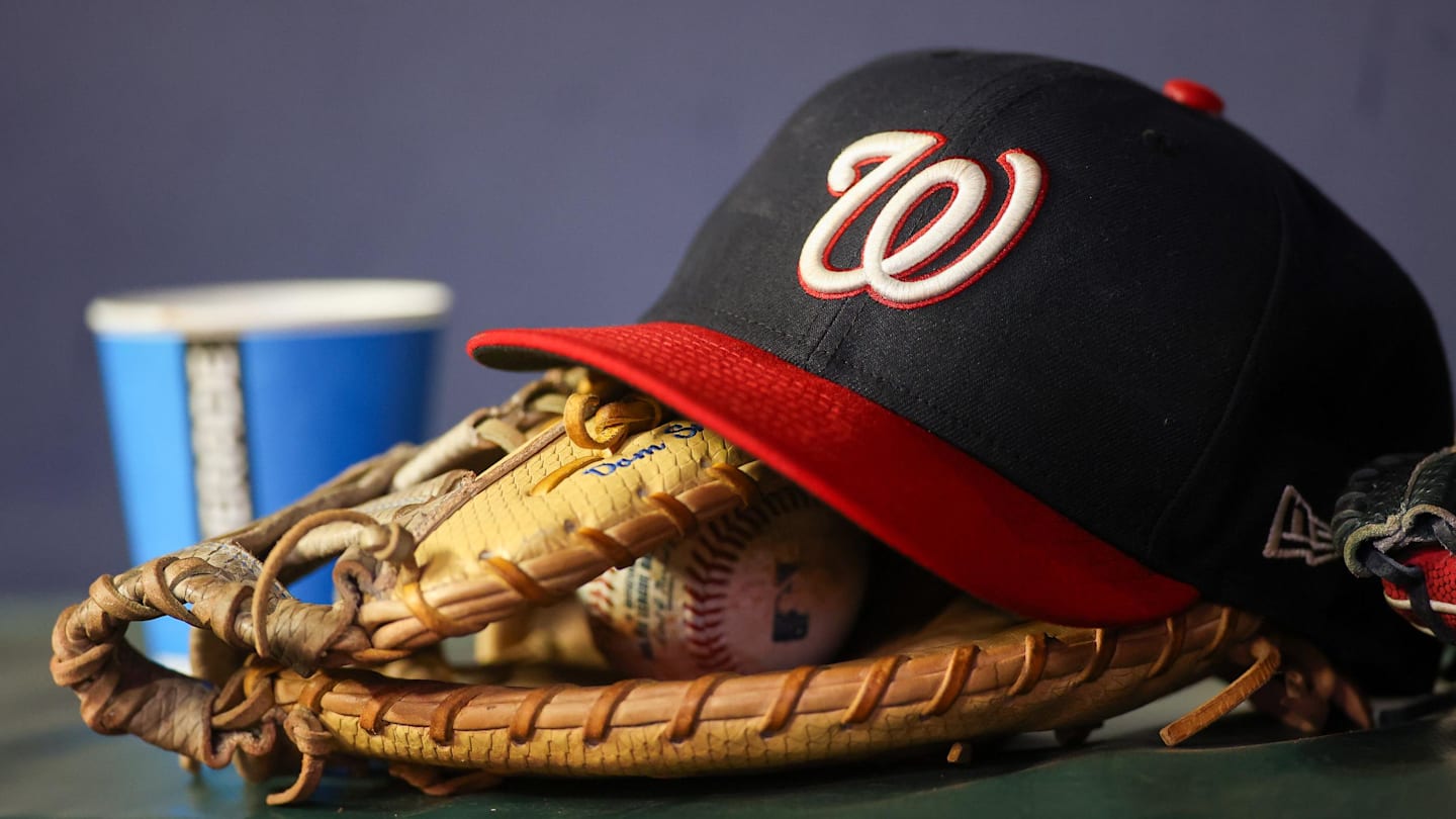 Mariners Sign 28-Year-Old Second Baseman Away From Nationals