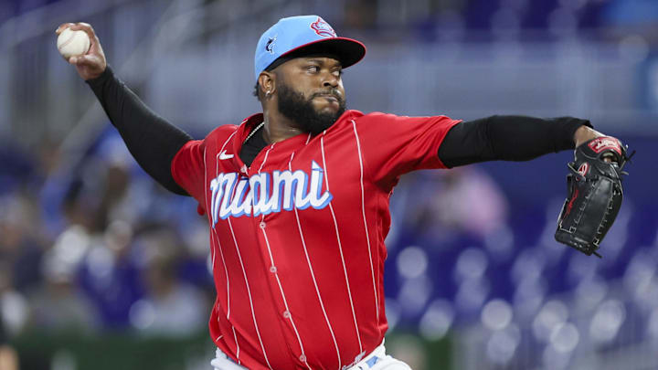 Miami Marlins starting pitcher Johnny Cueto (47)