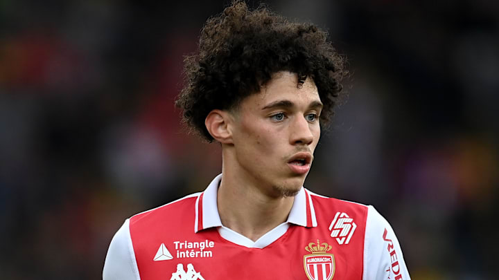 Dans quel club évoluera Maghnes Akliouche la saison prochaine ?