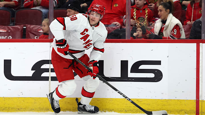 Carolina Hurricanes v Chicago Blackhawks