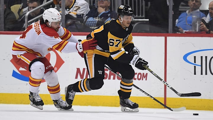 Calgary Flames v Pittsburgh Penguins