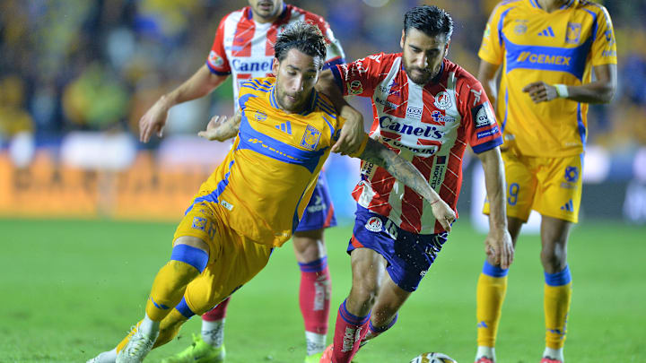 Tigres UANL v Atletico San Luis - Playoffs Torneo Apertura 2024 Liga MX