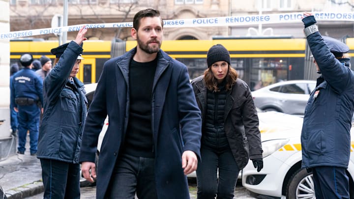 “Indefensible” – The Fly Team investigates the death of an American lawyer working out of Budapest after he is killed by a car bomb. Also, Kellett begins to grow close to Hungarian lieutenant Benedek Erdős (Miklós Bányai) as the critical case progresses, on the CBS Original series FBI: INTERNATIONAL, Tuesday, Feb. 21 (9:00-10:00 PM, ET/PT) on the CBS Television Network, and available to stream live and on demand on Paramount+. Pictured (L-R): Luke Kleintank as Special Agent Scott Forrester and