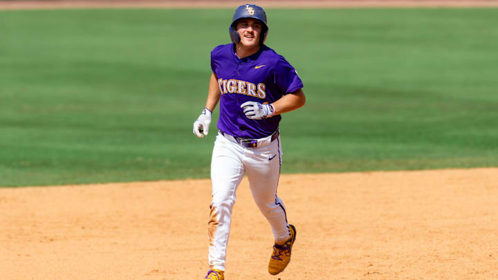 Josh Pearson 11 Homerun as The LSU Tigers take on the West Virginia Mountaineers.