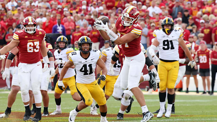 Sep 6, 2025; Ames, Iowa, USA; Iowa State Cyclones tight end Gabe Burkle (84) makes a catch against the Iowa Hawkeyes during the second half at Jack Trice Stadium. 