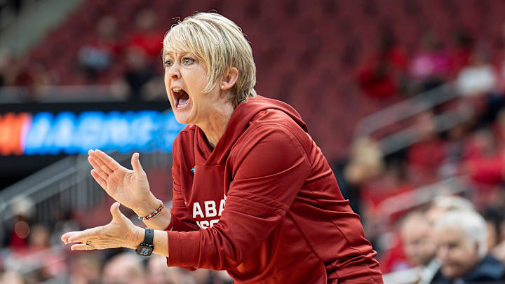 Alabama Crimson Tide head coach Kristy Curry encourages her team during a first-round game between the Rhode Island Rams and Alabama Crimson Tide in the 2026 NCAA Women’s Basketball Tournament at the KFC Yum Center, March 21, 2026, in Louisville, Ky.