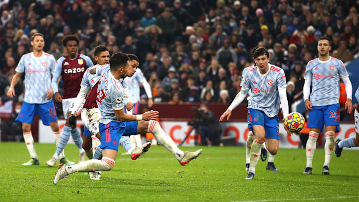 Man Utd went 2-0 up but then let Aston Villa back into the game Man Utd went 2-0 up but then let Aston Villa back into the game