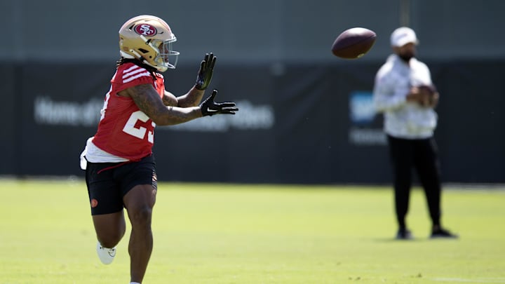 Jun 11, 2025; Santa Clara, CA, USA; San Francisco 49ers running back Jordan James (29) catches a pass during a team OTA at Levi's Stadium. Mandatory Credit: D. Ross Cameron-Imagn Images Jun 11, 2025; Santa Clara, CA, USA; San Francisco 49ers running back Jordan James (29) catches a pass during a team OTA at Levi's Stadium. Mandatory Credit: D. Ross Cameron-Imagn Images