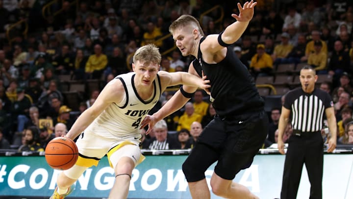 Michigan State v Iowa