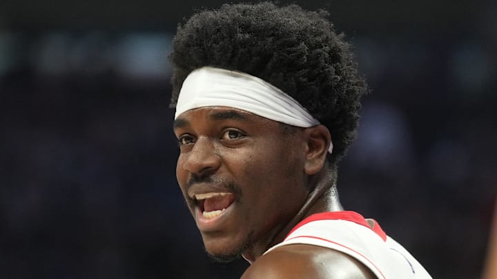 Mar 10, 2024; Sacramento, California, USA; Houston Rockets guard Aaron Holiday (0) before the start Mar 10, 2024; Sacramento, California, USA; Houston Rockets guard Aaron Holiday (0) before the start