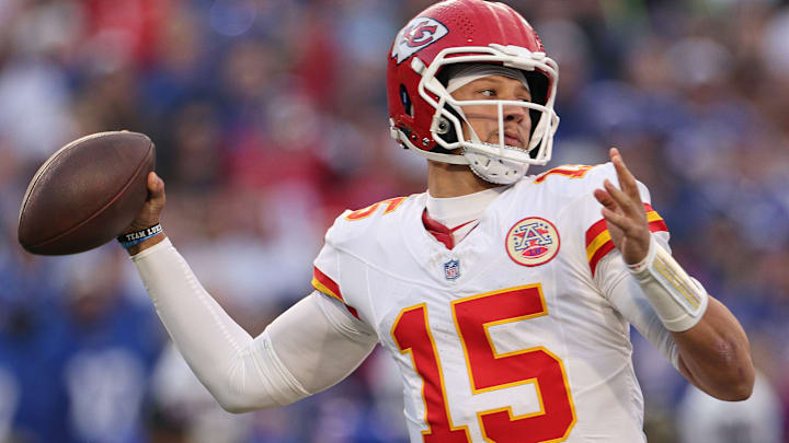 Kansas City Chiefs v Buffalo Bills Kansas City Chiefs v Buffalo Bills