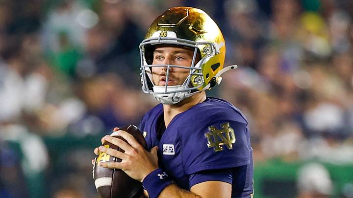 Notre Dame quarterback CJ Carr