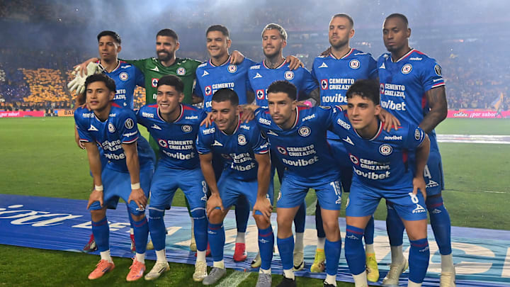 Tigres UANL v Cruz Azul - Playoffs Torneo Apertura 2025 Liga MX