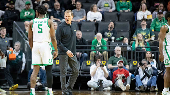 Oregon head coach Dana Altman reacts to a call as the Oregon Ducks host the Utah Utes.
