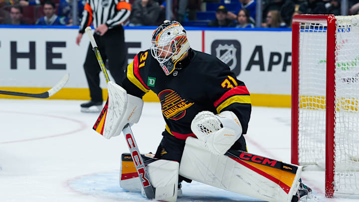 New Jersey Devils v Vancouver Canucks