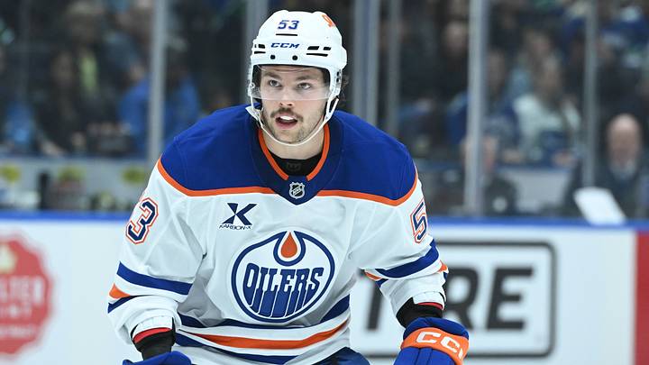 Oct 26, 2025; Vancouver, British Columbia, CAN; Edmonton Oilers left wing Isaac Howard (53) reacts to the play against the Vancouver Canucks during the third period at Rogers Arena. Mandatory Credit: Simon Fearn-Imagn Images