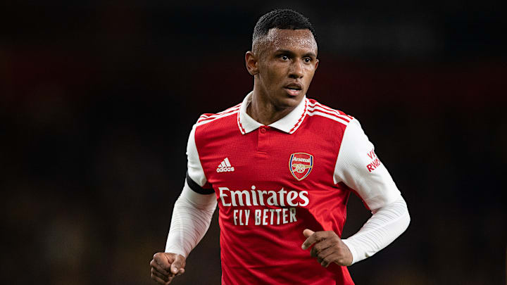 De casa nova: Marquinhos, ex-São Paulo, é emprestado pelo Arsenal a time da Segunda Divisão da Inglaterra.