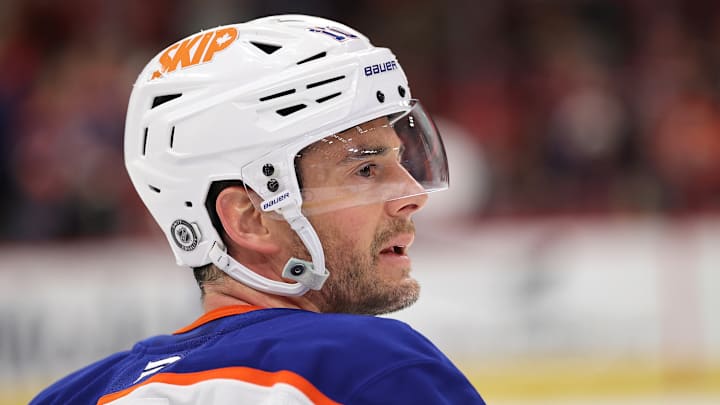 Edmonton Oilers v Chicago Blackhawks
