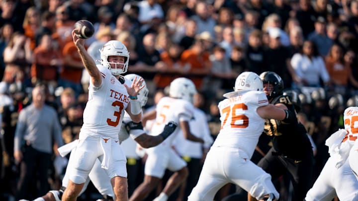 Texas Longhorns quarterback Quinn Ewers (3) throws against the Vanderbilt Commodores during the first half of their game at FirstBank Stadium in Nashville, Tenn., Saturday, Oct. 26, 2024.