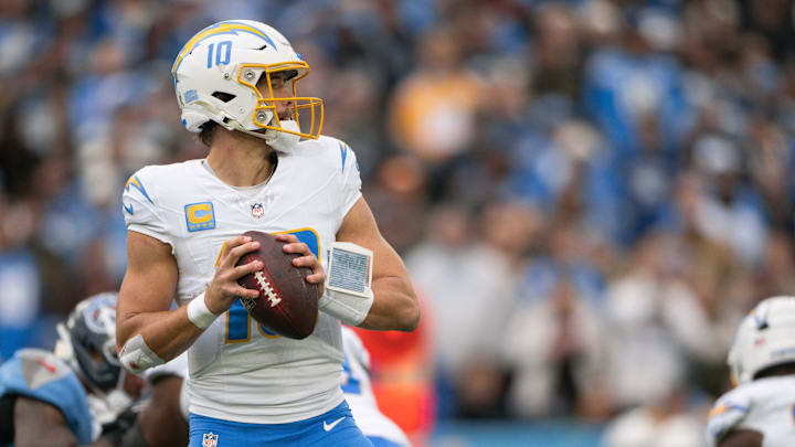 Nov 2, 2025; Nashville, Tennessee, USA; Los Angeles Chargers quarterback Justin Herbert (10) stands in the pocket against the Tennessee Titans during the second half at Nissan Stadium. Nov 2, 2025; Nashville, Tennessee, USA; Los Angeles Chargers quarterback Justin Herbert (10) stands in the pocket against the Tennessee Titans during the second half at Nissan Stadium.