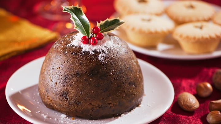 A holly sprig is the traditional garnish for a Christmas pudding. 
