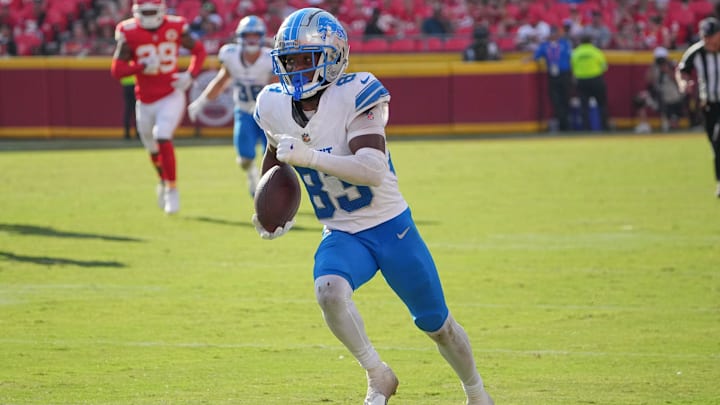 Detroit Lions wide receiver Isaiah Williams (83) runs the ball against the Kansas City Chiefs during the game at GEHA Field at Arrowhead Stadium.