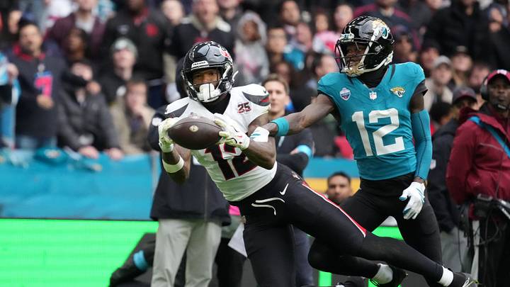 Oct 18, 2026; London, ENG; Houston Texans wide receiver Nico Collins (12) catches the ball against Jacksonville Jaguars wide receiver Travis Hunter (12) during the first half at Wembley Stadium. Mandatory Credit: Kirby Lee-Imagn Images Oct 18, 2026; London, ENG; Houston Texans wide receiver Nico Collins (12) catches the ball against Jacksonville Jaguars wide receiver Travis Hunter (12) during the first half at Wembley Stadium. Mandatory Credit: Kirby Lee-Imagn Images