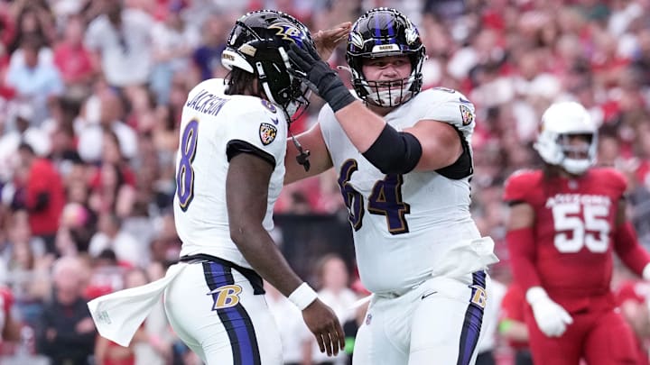 El centro Tyler Linderbaum acordó un contrato jugoso con Las Vegas Raiders y se desvinculó por completo de Baltimore Ravens